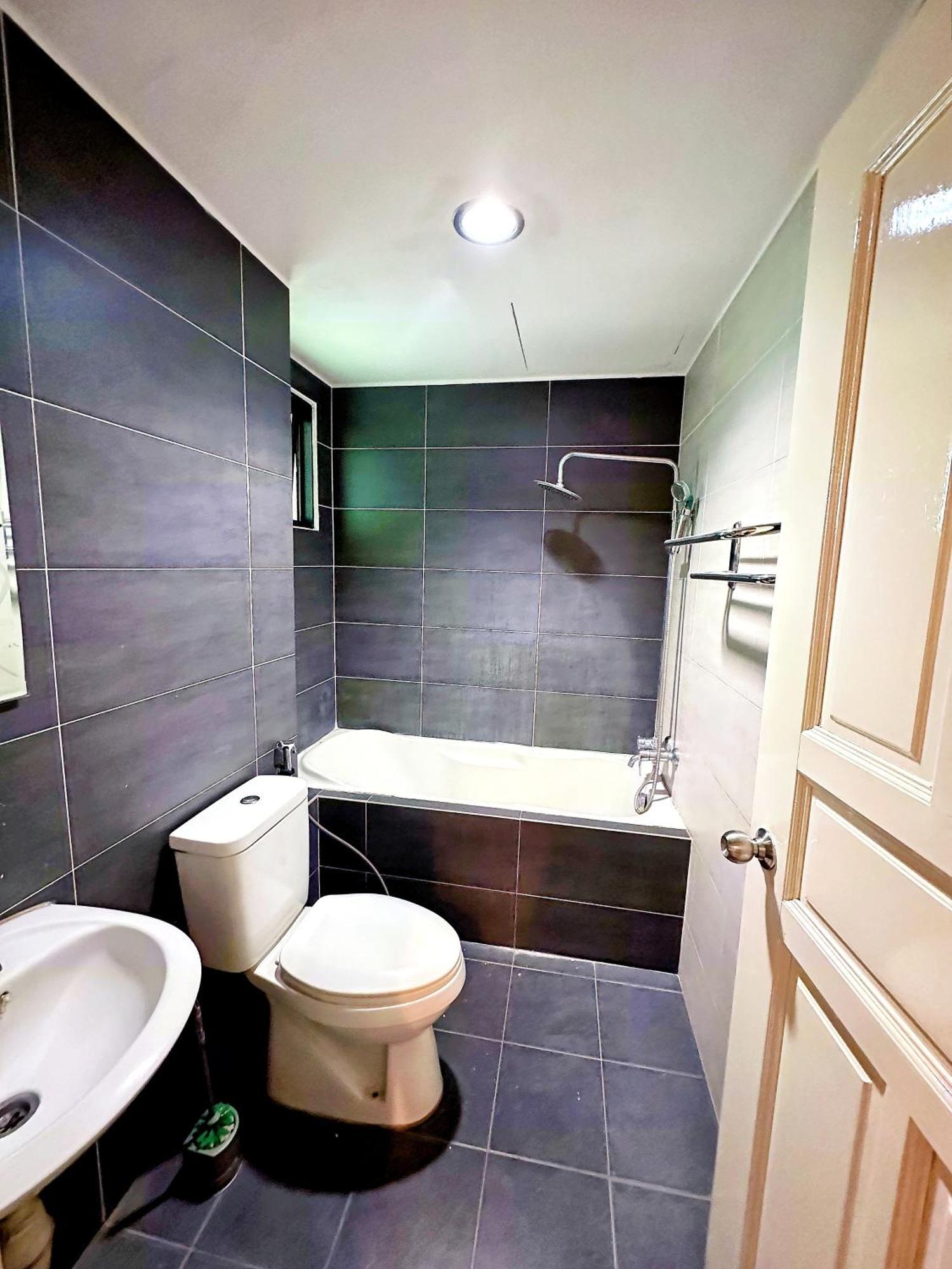 Kinta Riverfront Apartment, Jalan Lim Bo Seng Ipoh Extérieur photo